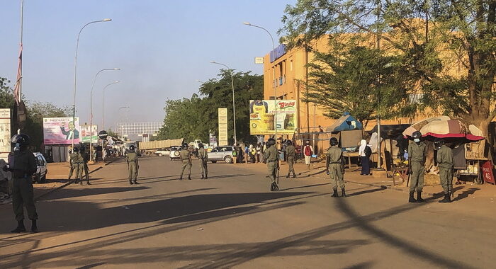 Niger: media, tentativo di colpo di stato