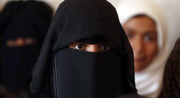 Sri Lanka: verso divieto burqa in pubblico,motivi sicurezza