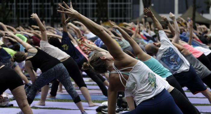 Usa: svolta in Alabama, verso il ritorno dello yoga a scuola