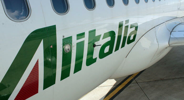 Alitalia: Leogrande, marchio vale sui 150 milioni
