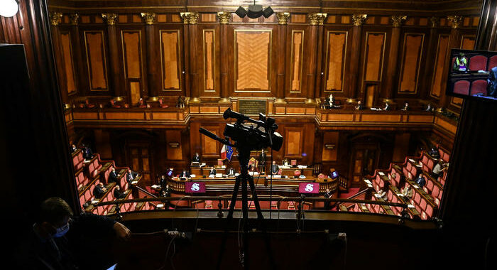 Omofobia: Pd-5s-Leu-Iv contro Lega al Senato,ddl va discusso