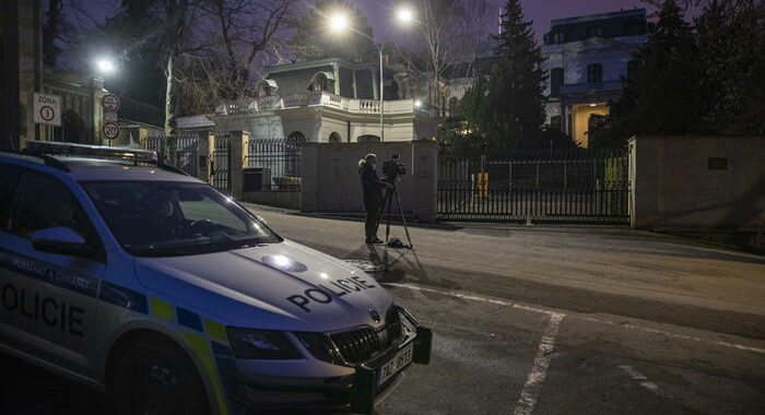Rep. Ceca: polizia indaga su due killer di Salisbury