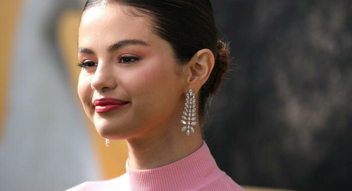 Selena Gomez a Draghi, insieme per sconfiggere pandemia