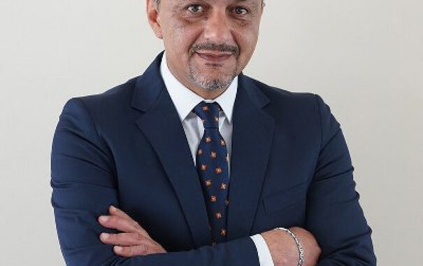 Sindaco arrestato: ex moglie, mi dai mascherine per i miei?