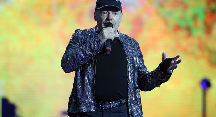 Vasco Rossi, i concerti spostati al 2022. Le nuove date