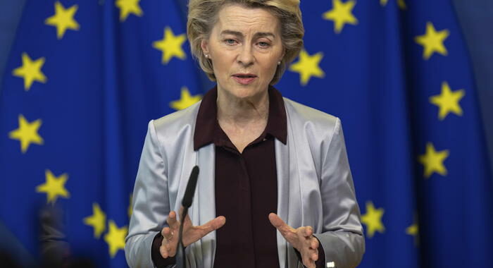 Von der Leyen,accordo con Pfizer per 50 mln dosi aggiuntive