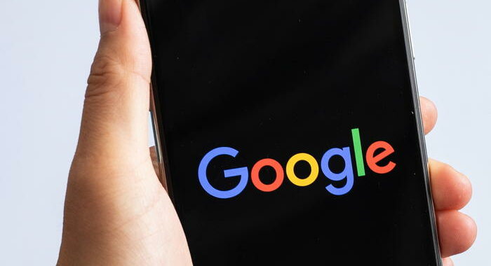 Antitrust, sanzione da oltre 100 mln a Google