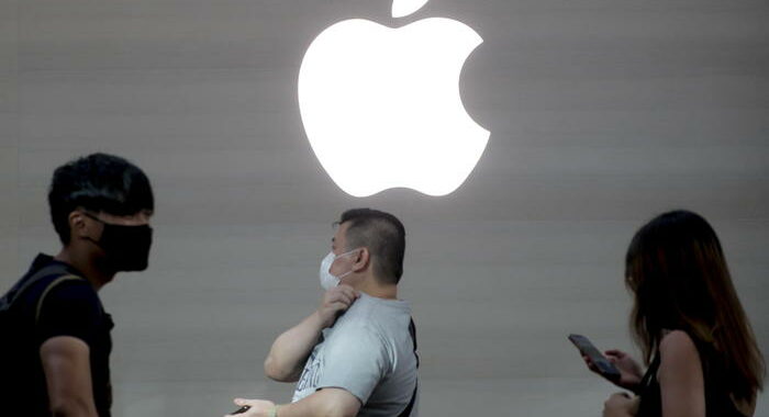 Apple, già 10mila app adeguate a nuova funzione privacy