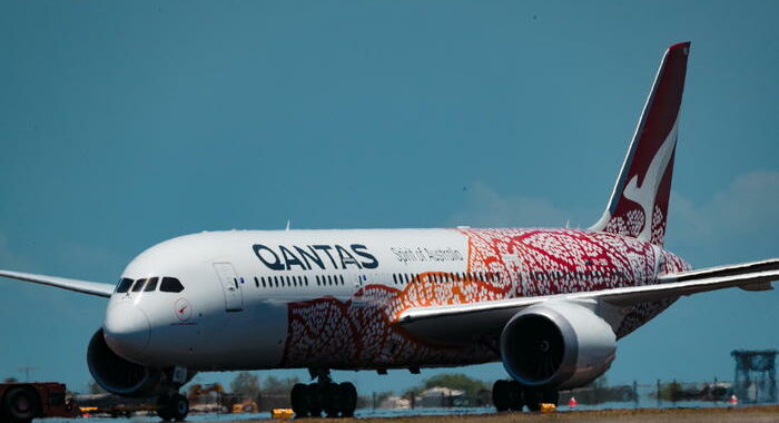 Covid: Australia, la Qantas offre incentivi ai vaccinati