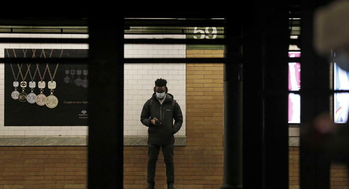 Covid: New York riapre la sua metropolitana 24 ore su 24