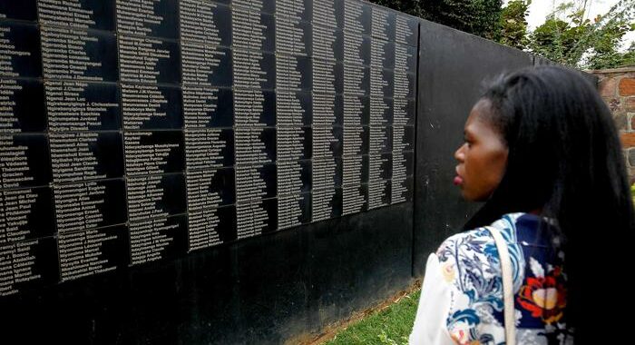 Francia chiede archiviazione per ruolo in massacri Ruanda