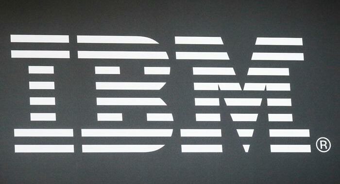 Ibm, carenza di chip potrebbe durare fino al 2023