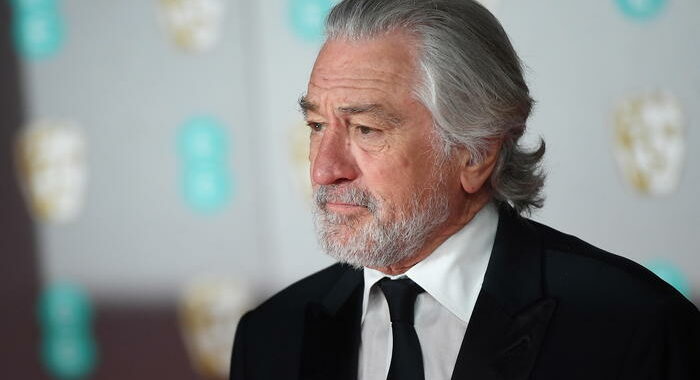 Infortunio a una gamba per De Niro in Oklahoma