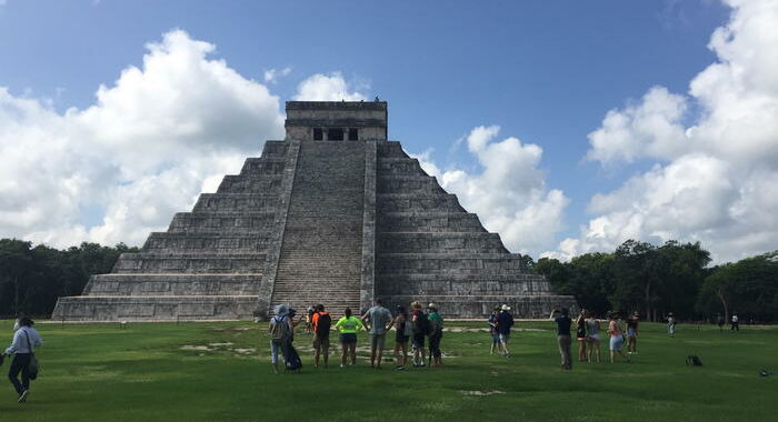 Messico, il governo si scusa coi Maya: commessi terribili abusi