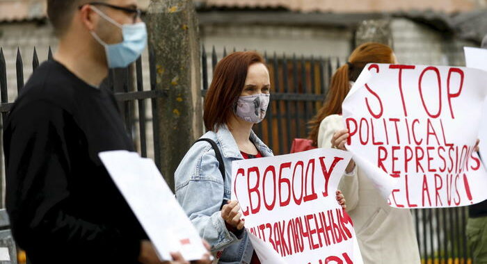 Minsk, se arrivano sanzioni embargo a merci occidentali