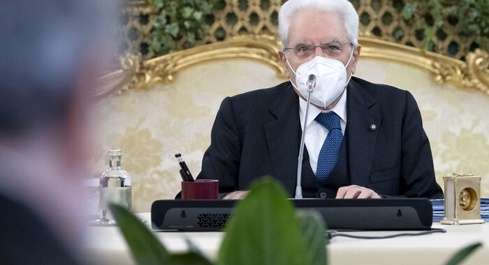 Omofobia:Mattarella,rifiuto assoluto ogni forma intolleranza