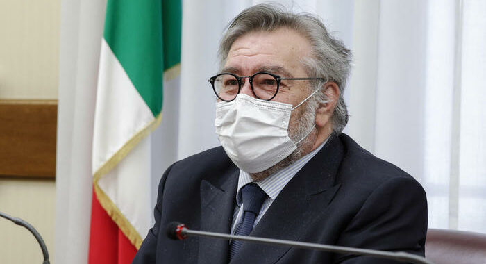 Salvini, dopo dimissioni Volpi e Arrigoni aspettiamo gli altri..