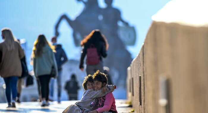 Sassoli, un bambino su 5 a rischio povertà in Europa