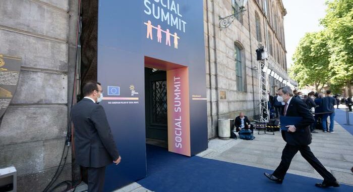Summit Porto, ok a obiettivi sociali ma non vincolanti