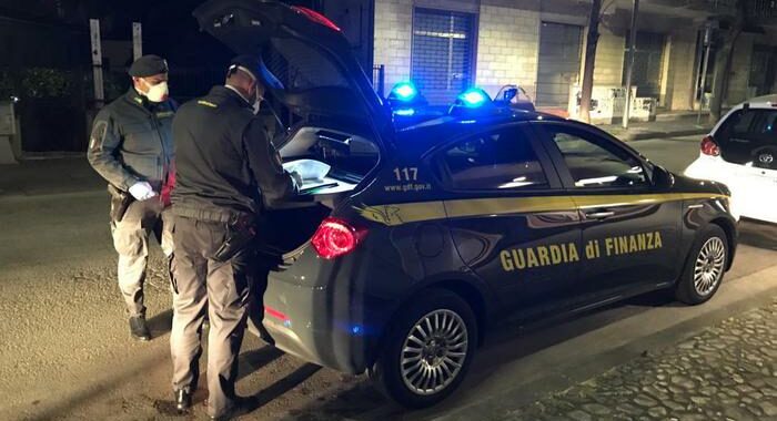Turbate gare adeguamento sismico scuole, arrestato sindaco