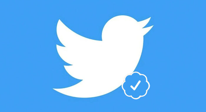 Twitter, torna il processo di verifica per la ‘spunta blu’