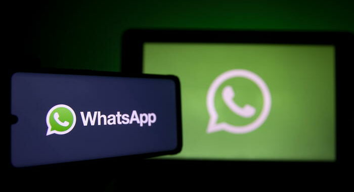 WhatsApp lavora a funzione per nascondere chat indesiderate