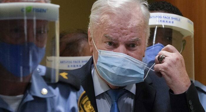 Biden plaude a sentenza storica nel processo d’appello di Mladic