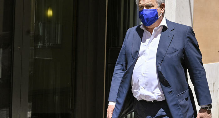 C.destra:Tajani,su federazione c’è confronto