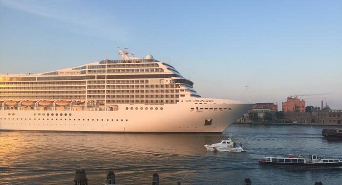 Covid: un positivo su nave Msc, Malta rifiuta ingresso