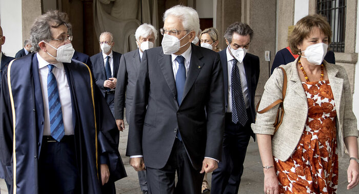 Covid:Mattarella,su buona strada ma non ancora a traguardo