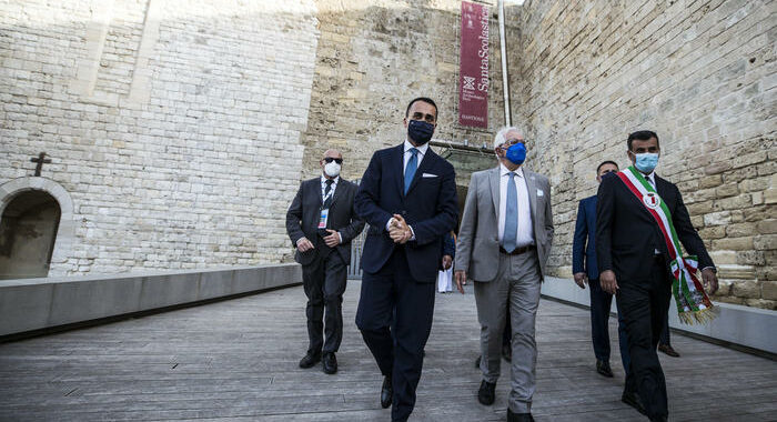 Di Maio, obiettivo neutralità climatica entro il 2050