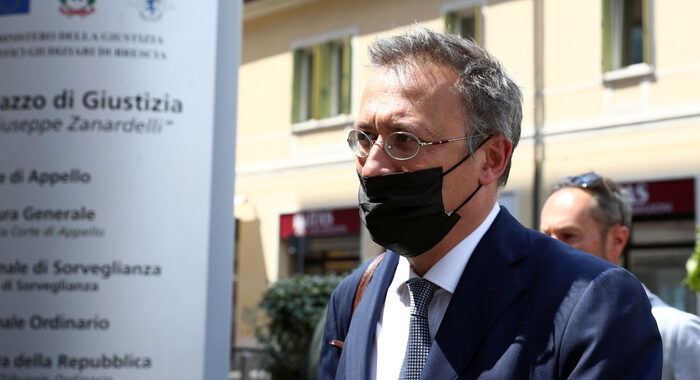Eni: pm Storari a procura Brescia, non dovevo toccare Amara