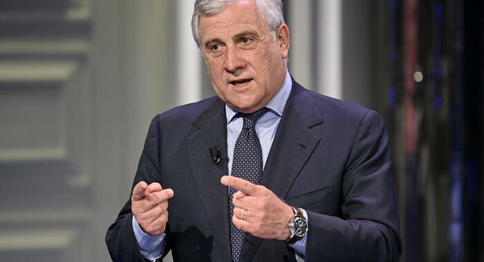 Fi: Tajani, altre esperienze transfughi finite con comparsa