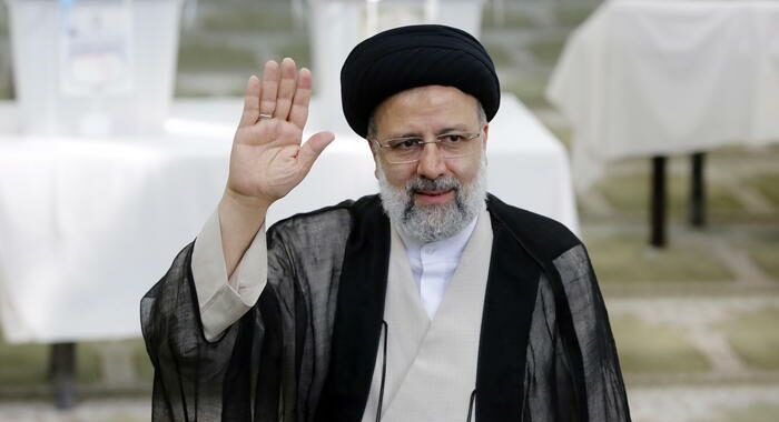Iran: risultati parziali, a Raisi il 62% dei voti