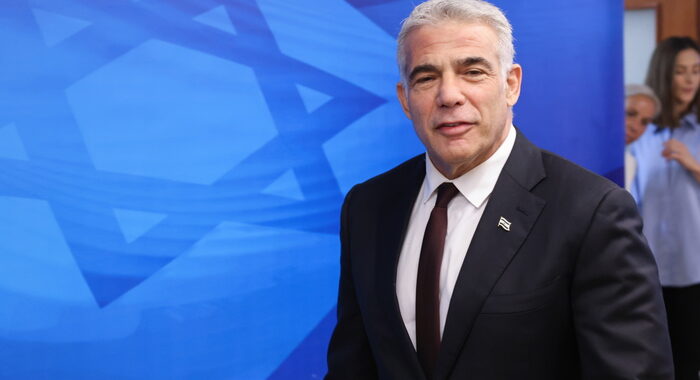 Israele: Lapid negli Emirati per visita ‘storica’