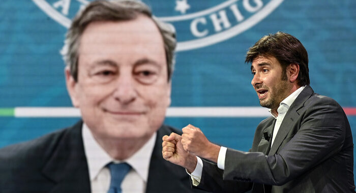M5s: Di Battista a Conte, io leale ma resta no a Draghi