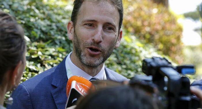 M5S:Casaleggio,tra Grillo e Conte due visioni diverse