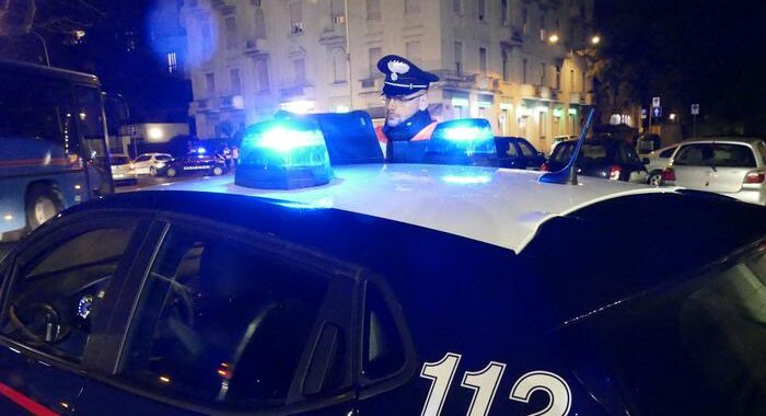 Omicidio-suicidio tra fratelli a Prato, colpi di pistola