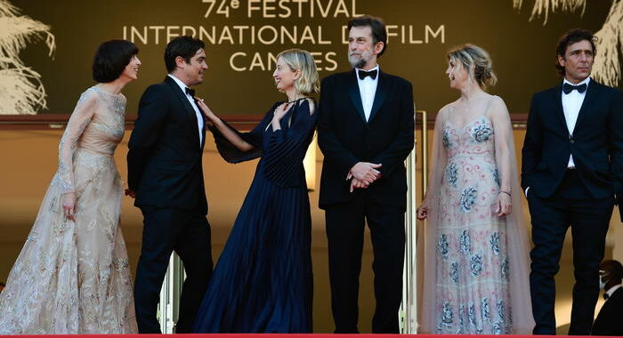Cannes: Scamarcio, ‘troppi’ applausi volevo vedere l’Italia