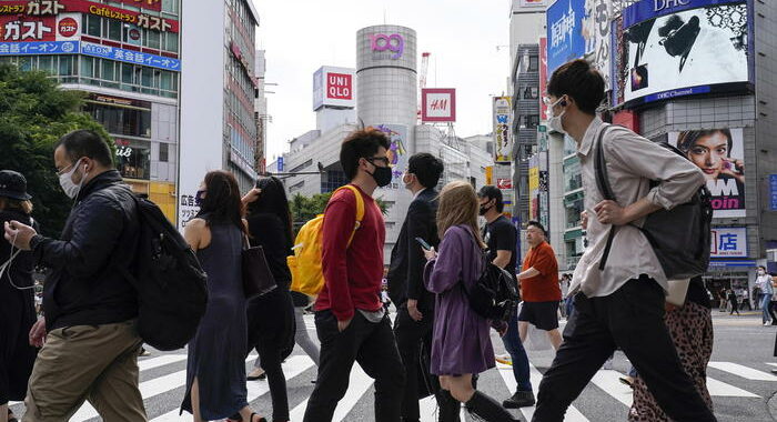 Covid: Tokyo, nuovo record di casi da inizio pandemia