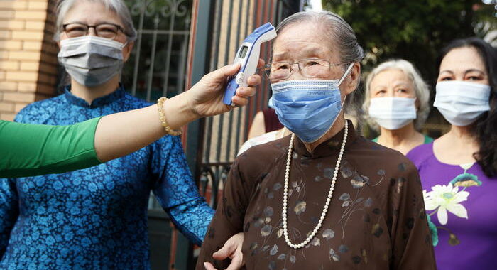 Covid: Vietnam, capitale Hanoi in lockdown per aumento casi
