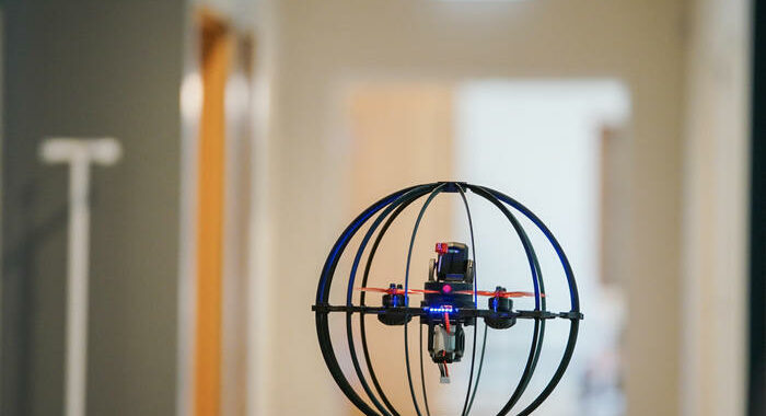 Drone a guida autonoma batte in velocità quelli con pilota