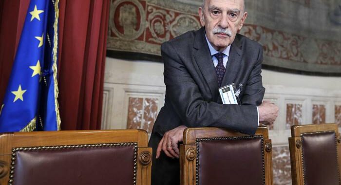 Istat: Blangiardo, ancora -735mila occupati da pre-Covid