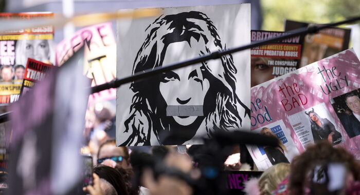 Nuovo legale Britney Spears chiederà revoca tutela al padre