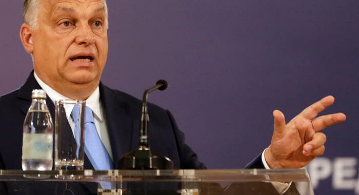 Orban, fermiamo Bruxelles come facemmo sui migranti