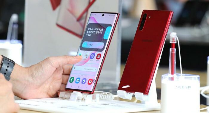 Samsung conferma, smartphone pieghevoli sostituiscono i Note