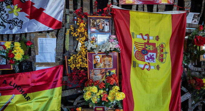 Spagna: ok a legge su risarcimento morale vittime franchismo