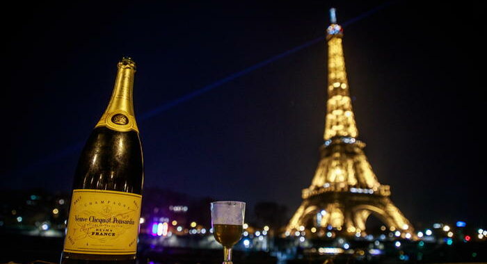 Tra Russia e Francia scoppia la guerra dello champagne