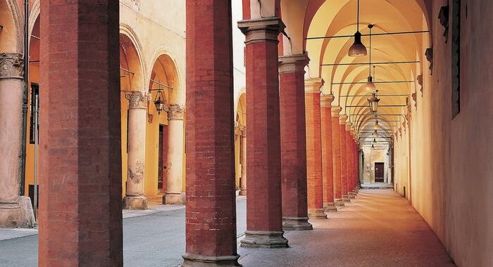 Unesco, i portici di Bologna patrimonio dell’umanità