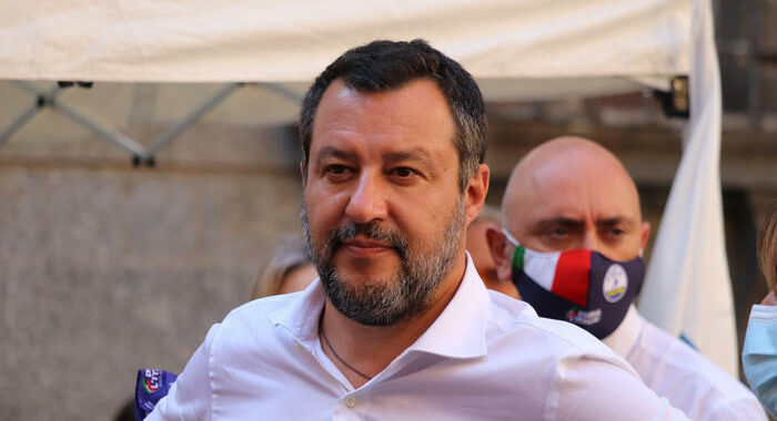 Vaccini: Salvini, nessuno deve essere obbligato